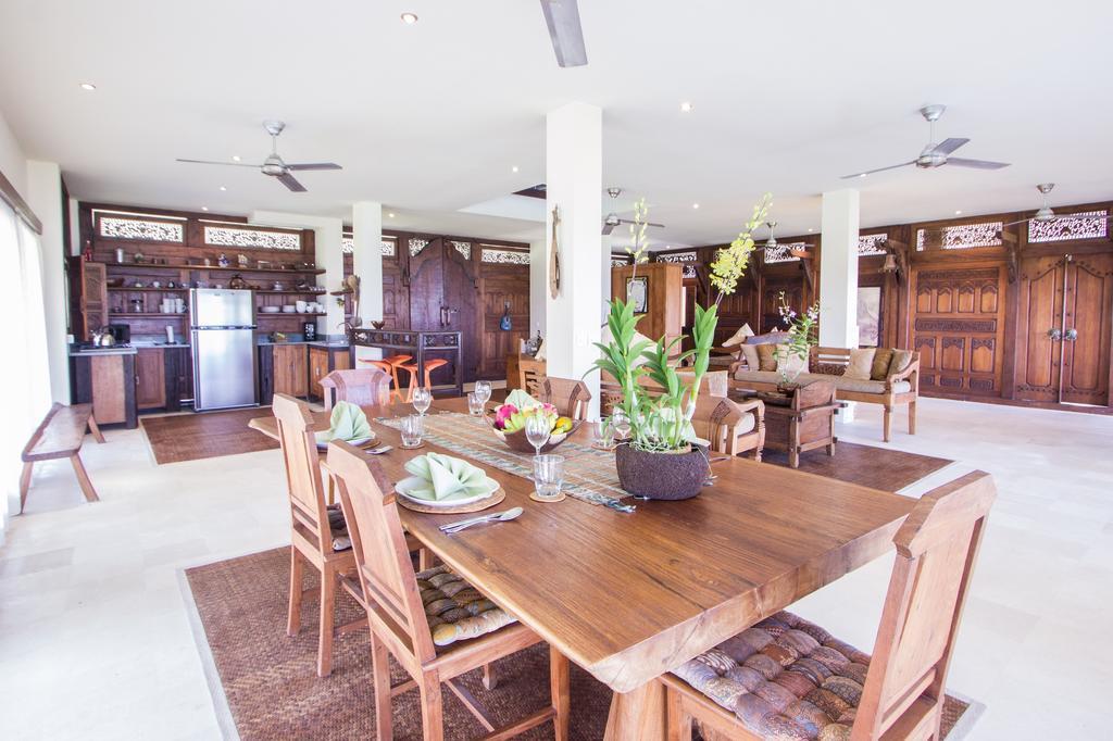 Oceanfront Citakara Sari Villas 캔디다사 외부 사진